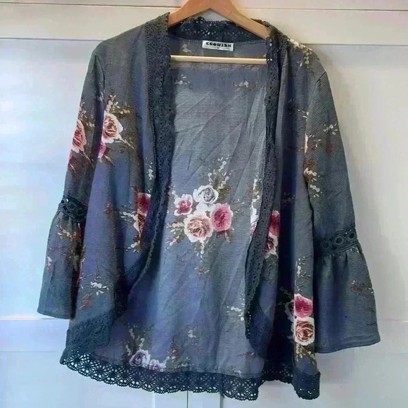 Tops - Floral kimono, Style Mid Length